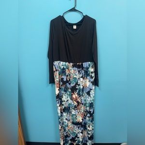 Soft Black and Multicolored Floral 3/4 Sleeve Dress